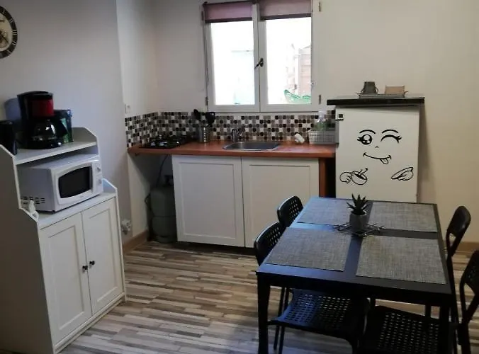 Au Petit Bezion * Sarceaux