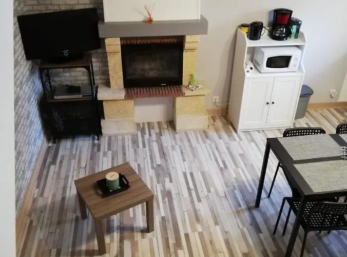 Au Petit Bezion Nyaraló Sarceaux