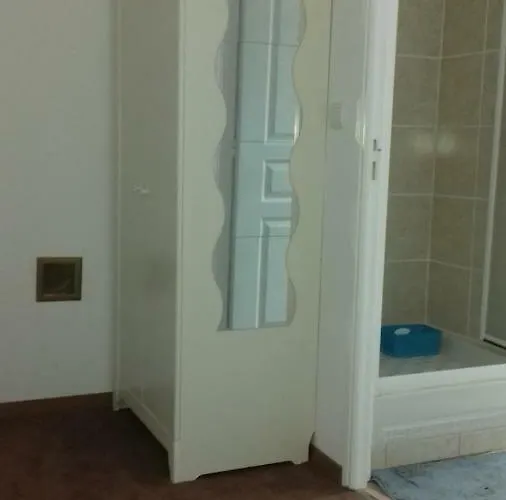 Nyaraló Au Petit Bezion *